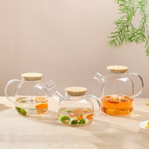 Glass Pitcher with Lid, Large Heat Resistant Glass Beverage Pitcher, Glass Water Pitcher with Lid and Handle, Carafe for Iced Tea, Wine, Coffee, Milk and Juice Beverage